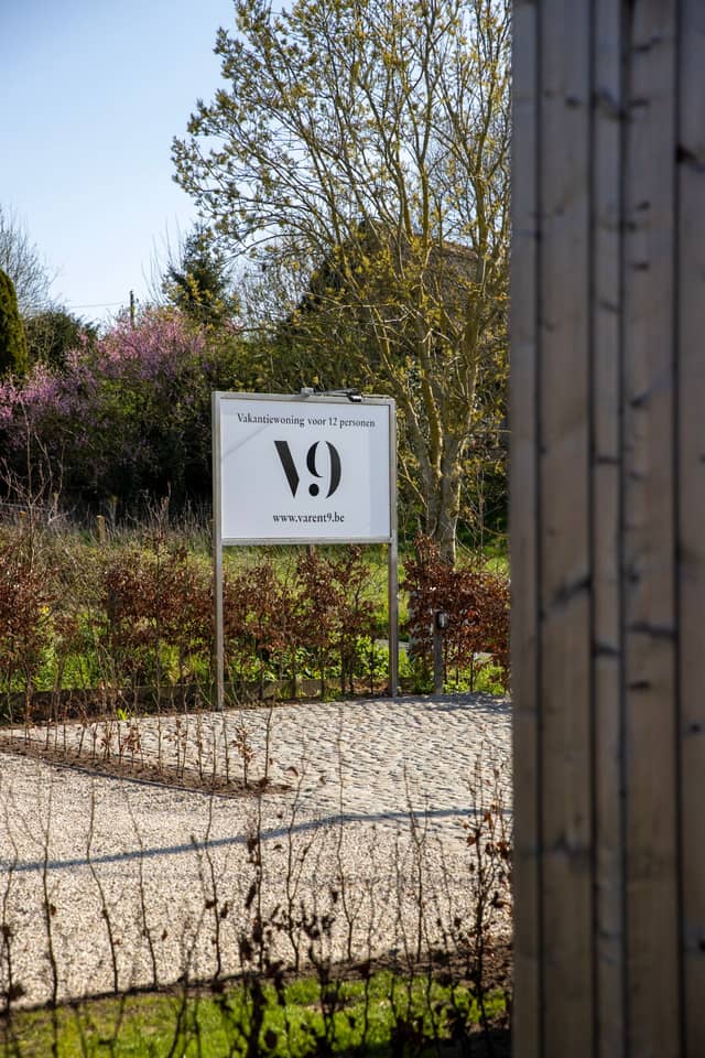 Varent9 18