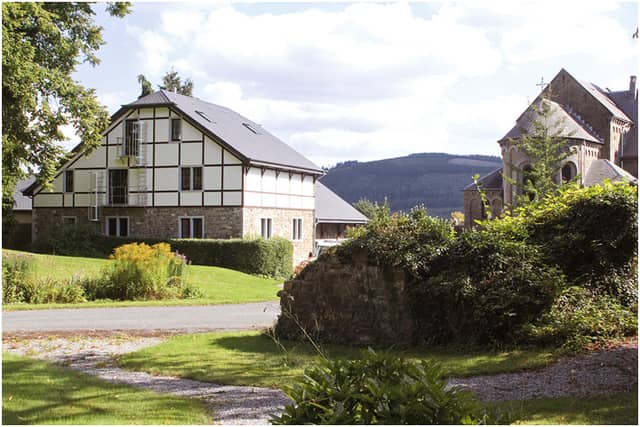 Gîte de Froidcour et Nid du Faucon