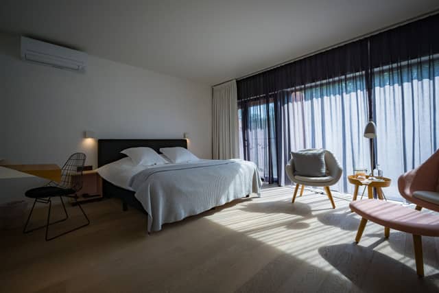 Suite, Ceder10
