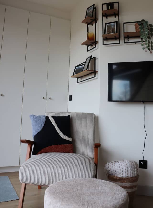 Home by the Waves (4)