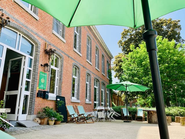 Interieur van De Lotuspoort B&B in de Abdij van Bornem, Bornem