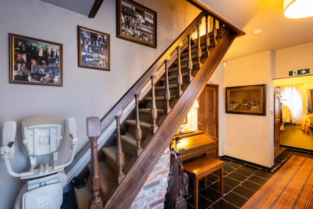 B&B ROZERIE bv 7